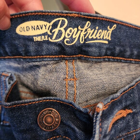Old Navy Boyfriend Jeans, Size 8 - Picture 7 of 7